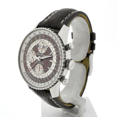 Breitling Navitimer Montbrillant Datora A21330; Chronograph men's watch Image 2 of Breitling Navitimer Montbrillant Datora A21330; Chronograph men's watch