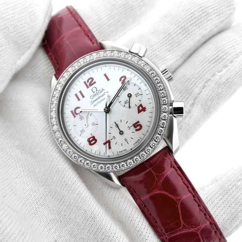 Image 10 of Omega Speedmaster Reduced 'Mother of Pearl' & Diamonds 3815.79.40; Chronograph watch