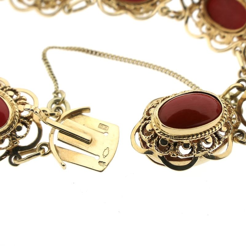 Image 7 of Antique gold bracelet with blood corals