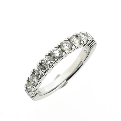 Image 1 of White gold ring with diamonds; 0.88 ct.