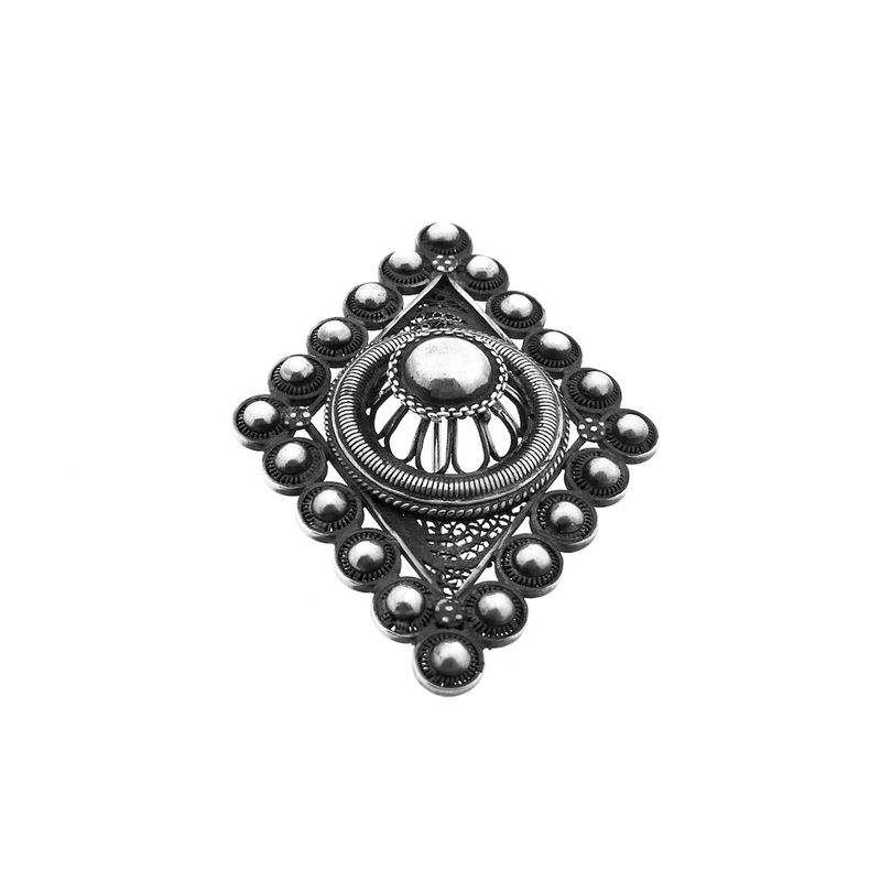 Image 4 of Vintage silver Zeeland button brooch