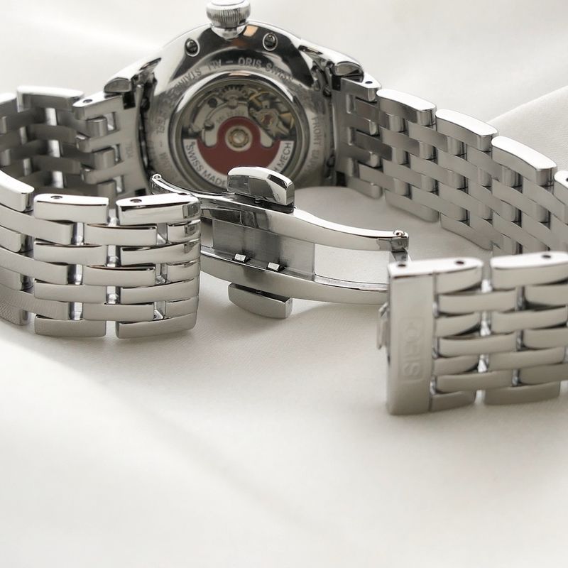 Image 15 of Oris Artelier Date 'Diamonds'; Automatic women's watch