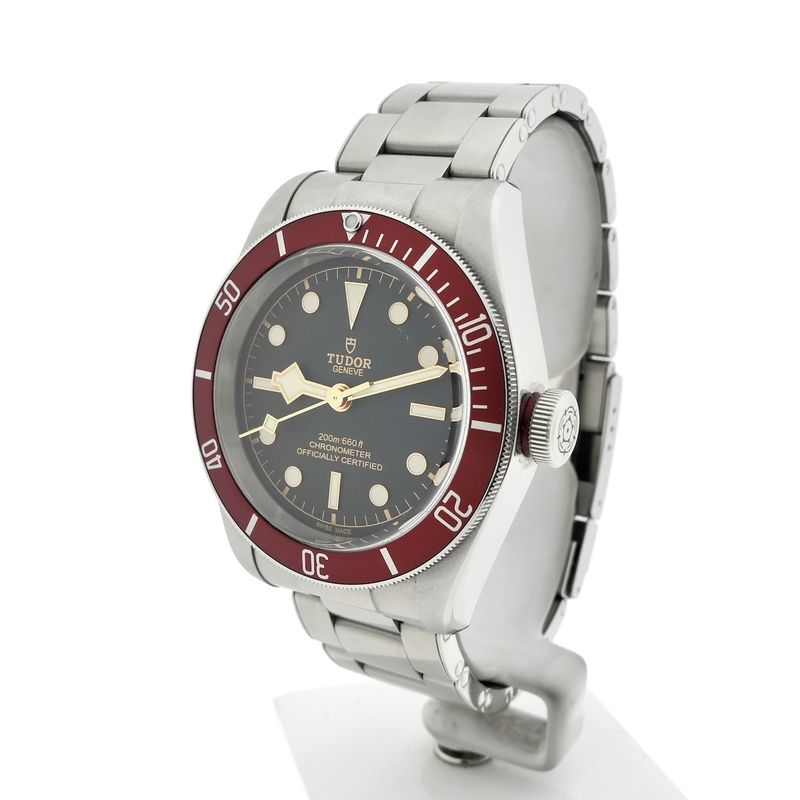 Image 2 of Tudor Black Bay 41mm 'Burgundy' 79230R; Automatic men's watch
