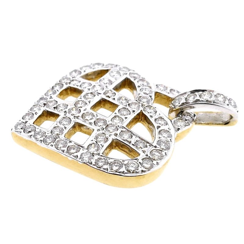 Image 4 of Gold heart pendant with diamonds; 1.30 ct.