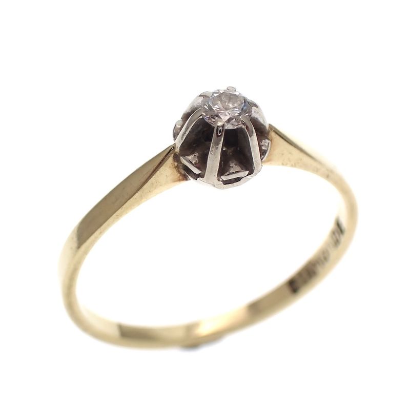 Image 1 of Gold solitaire ring with diamond 0.07 ct.