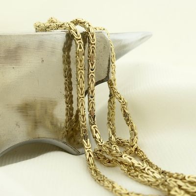 Image 2 of Gold square king link necklace | 80 cm