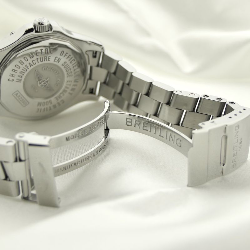 Image 13 of Breitling Colt GMT A32350; Automatic men's watch