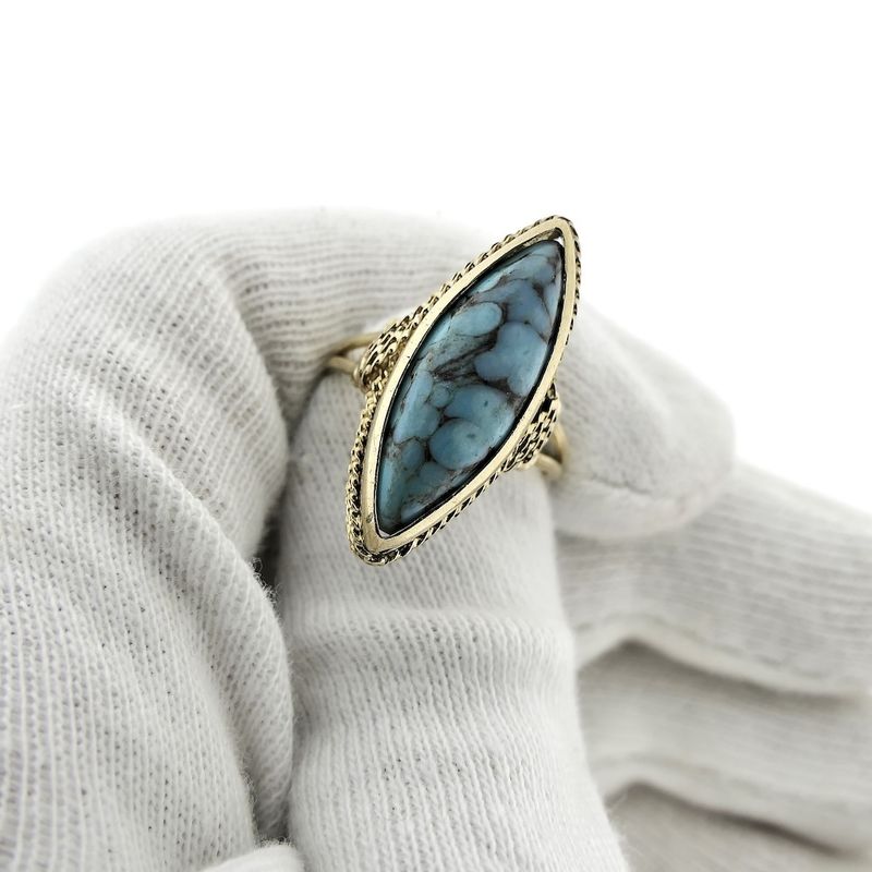Image 5 of Vintage gold ring with turquoise