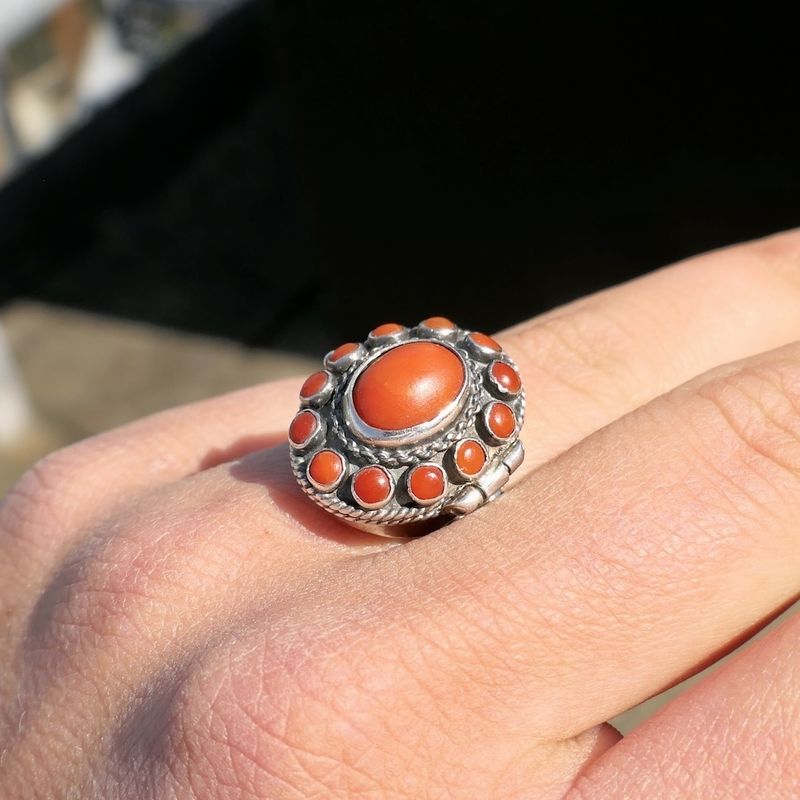 Image 10 of Vintage silver locket ring with blood coral