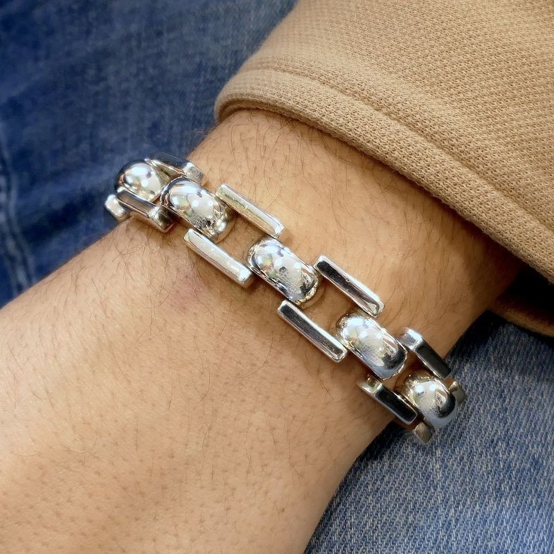 Image 6 of Silver Buddha to Buddha bracelet; Batul | 19 cm