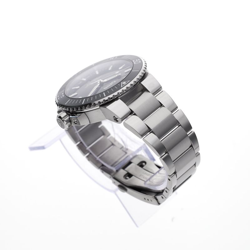 Image 10 of Oris Aquis Date 01.733.7730.4134; Automatic men's diving watch