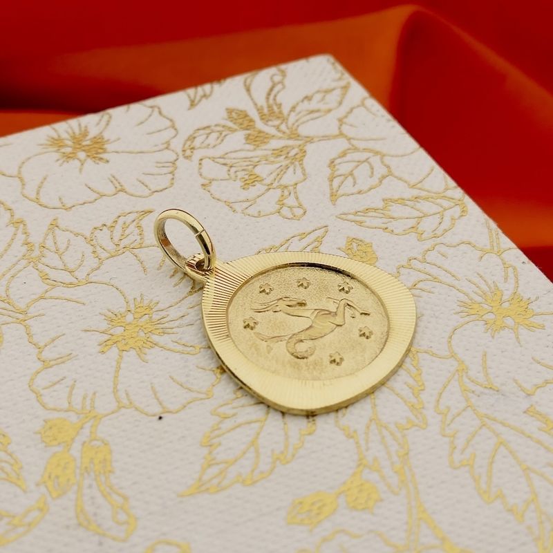 Image 7 of Gold zodiac sign pendant; Capricorn