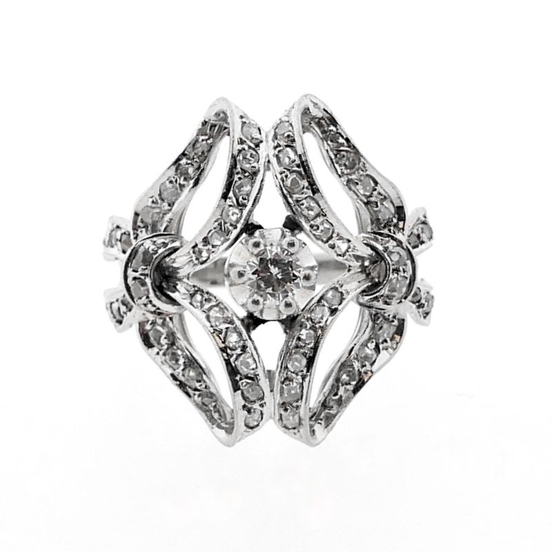 Image 6 of White gold ring with diamonds 0.40 ct.