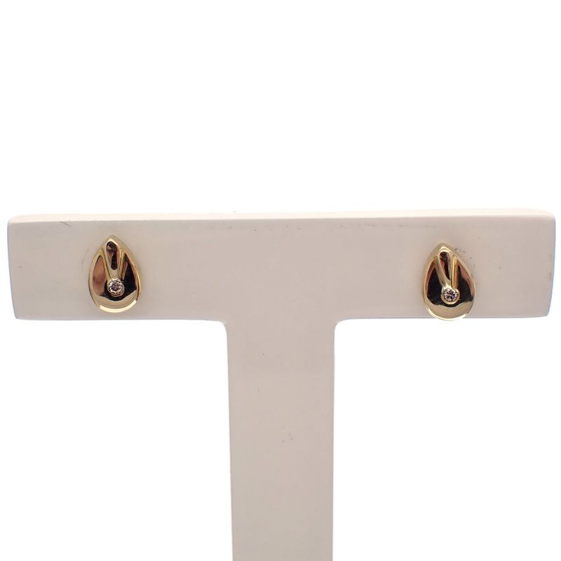 Image 3 of Gold stud earrings with diamonds; 0.02 ct.