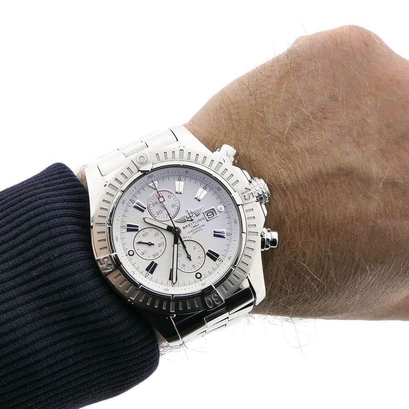 Image 11 of Breitling Super Avenger A13370; Chronograph men's watch