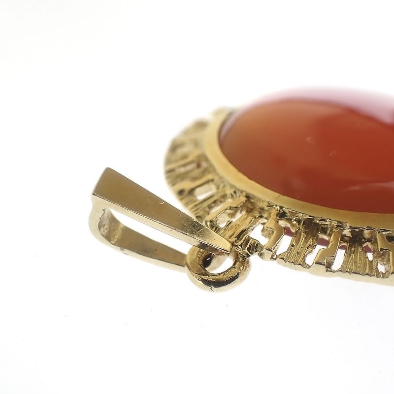 Image 6 of Gold pendant with large carnelian | Vintage