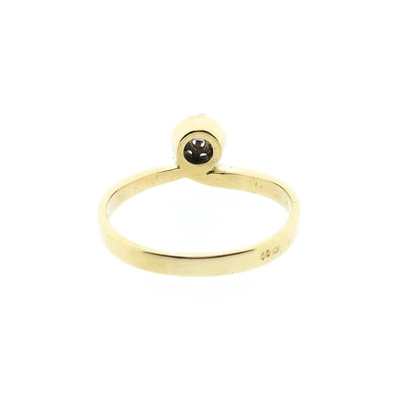 Image 6 of Golden solitaire ring with diamond; 0.11 ct.