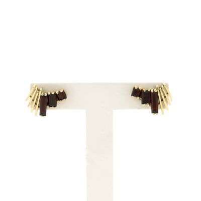 Image 1 of Gold stud earrings with garnet