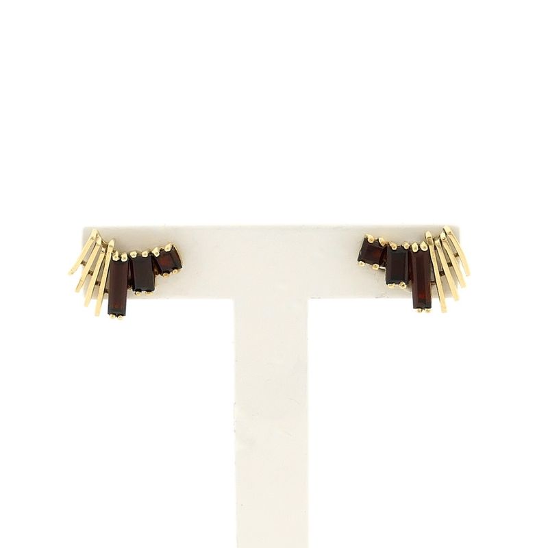 Image 1 of Gold stud earrings with garnet