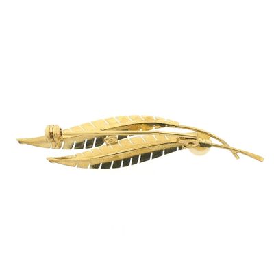 Image 2 of Gold feather brooch with pearl