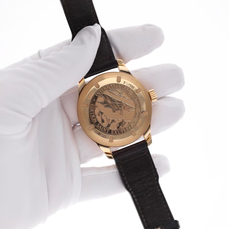 Afbeelding 19 van IWC Pilot's Watch UTC Antoine de Saint Exupéry IW3261-03; Limited Edition 18k. Gouden Heren Horloge