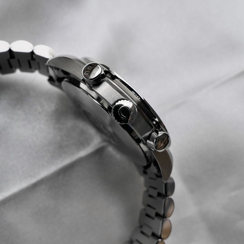 Image 15 of Omega Speedmaster Reduced 3510.50.00; Automatic Chronograph watch in full set