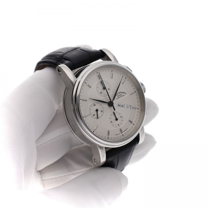 Image 10 of Mühle Glashütte Teutonia II Chronograph Watch