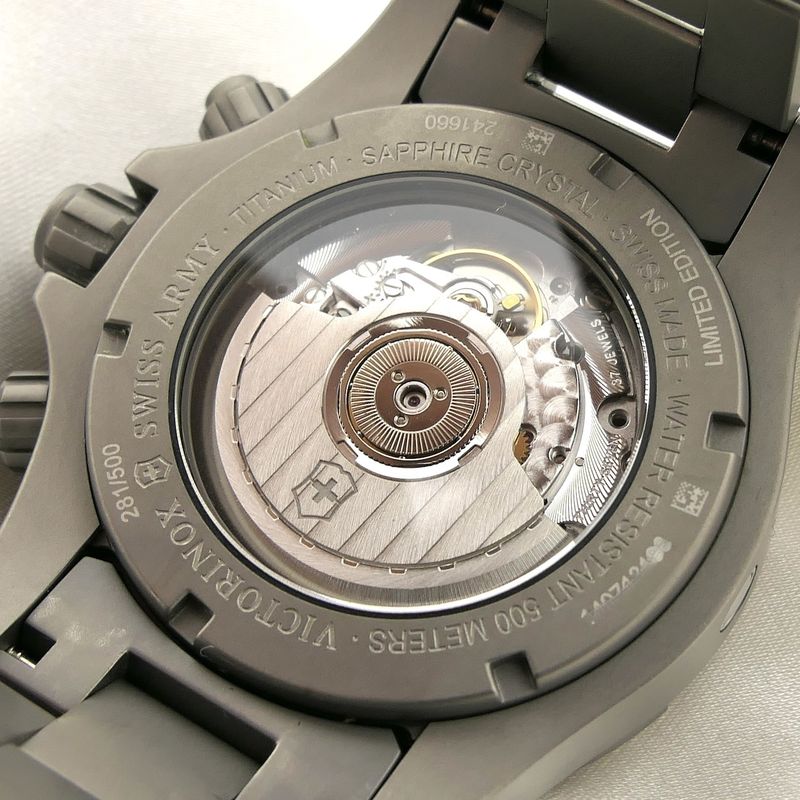 Image 11 of Victorinox Swiss Army Dive Master 500 'Limited Edition' 241660; Automatic chronograph diving watch