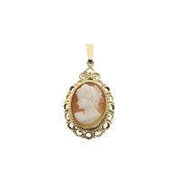 Gold pendant with cameo