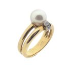 Image 1 of 18K gold ring with large pearl and diamonds | 0.035 ct.