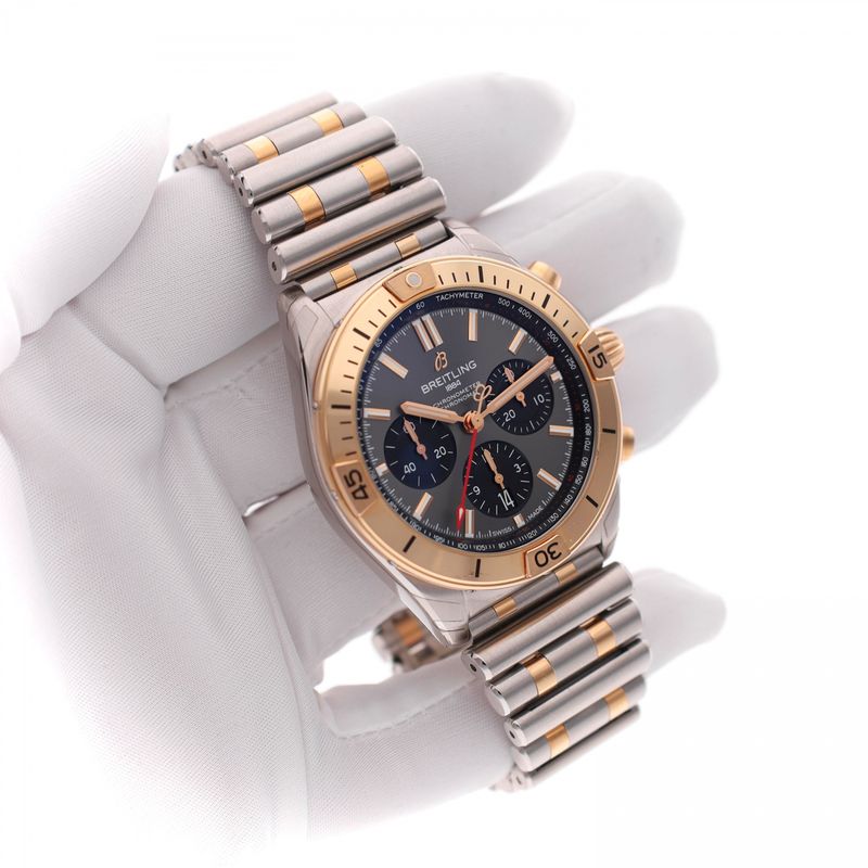 Afbeelding 9 van Breitling Chronomat B01 42mm UB0134101B1U1; Chronograaf heren horloge (Nieuw, Full-Set)