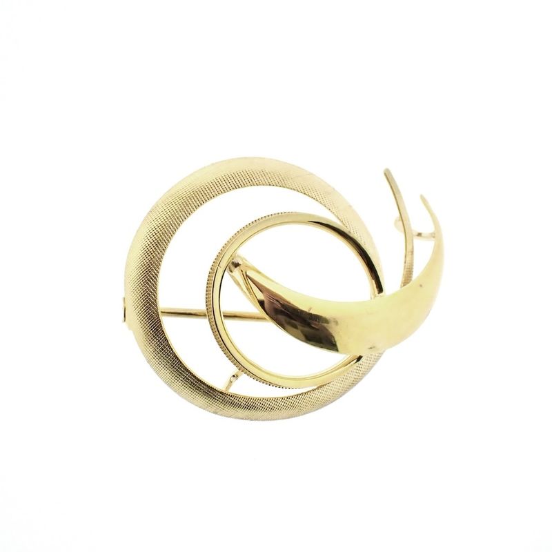 Image 6 of Golden fantasy brooch; Curl