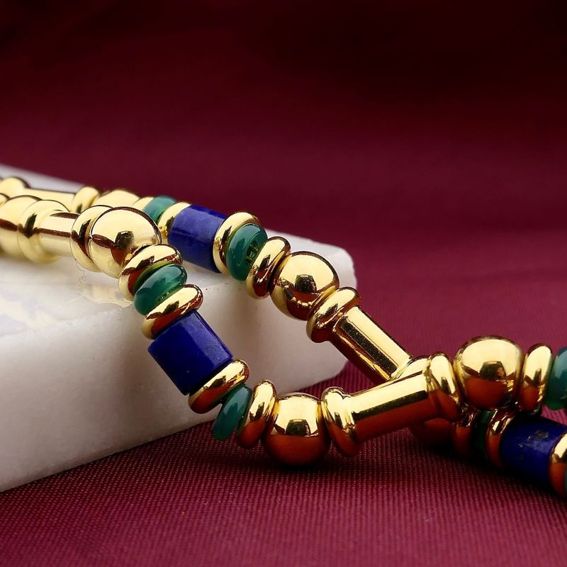 Afbeelding 2 van Gouden ketting met lapis lazuli en malachiet | 43,5 cm