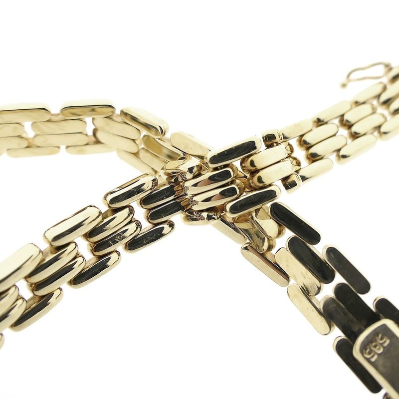 Image 5 of Gold Bismarck link bracelet