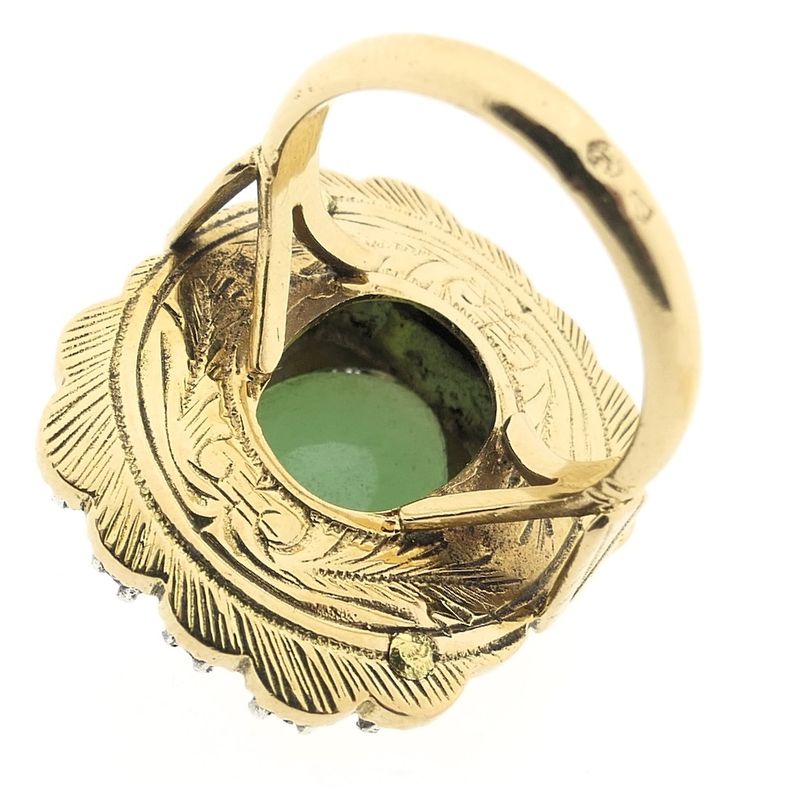 Image 3 of Gold Victorian ring with jade and rose-cut diamonds; approx. 0.32 ct.