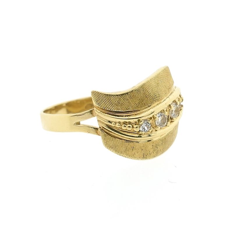 Image 5 of Gold ring with zirconia