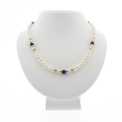 Image 1 of Pearl necklace with lapis lazuli and gold clasp | 43 cm