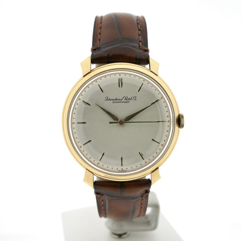 Image 1 of IWC Schaffhausen 'Shark Fin Ref. 512'; Vintage 18k gold men's watch
