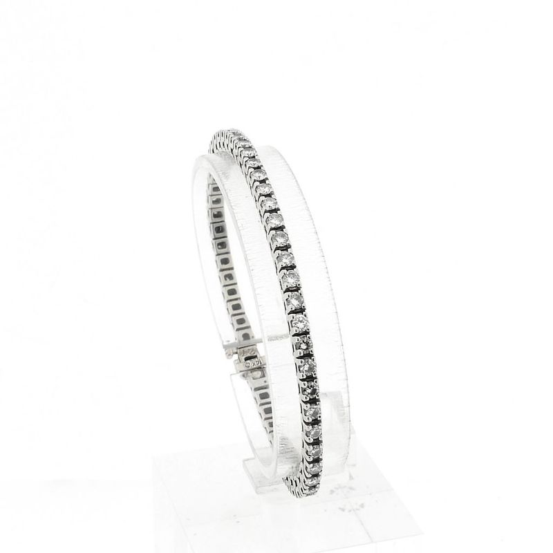 Image 1 of White Gold Tennis Bracelet with Diamonds; 3.64 ct.