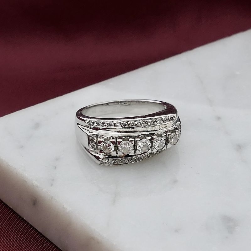Image 8 of White gold ring with diamonds; 0.77 ct.