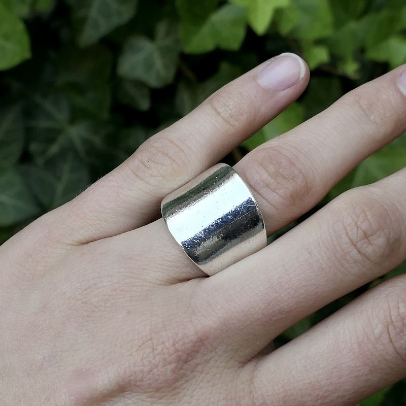 Image 11 of Wide silver ladies ring