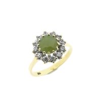 Gold entourage ring with jade and diamonds; 0.3 ct.