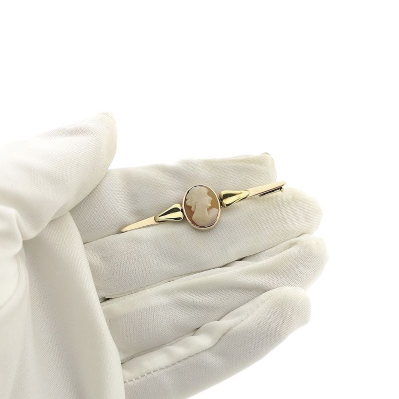 Image 7 of Vintage two-tone gold brooch with cameo