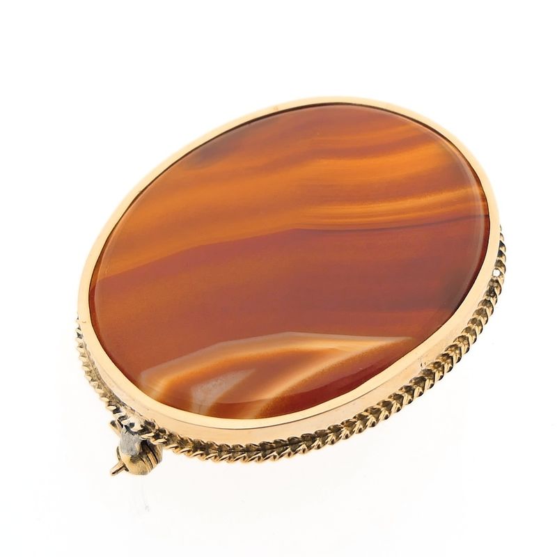 Image 6 of Antique gold brooch with carnelian bandagate