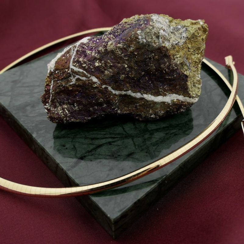 Image 8 of Gold Omega link necklace | 41 cm