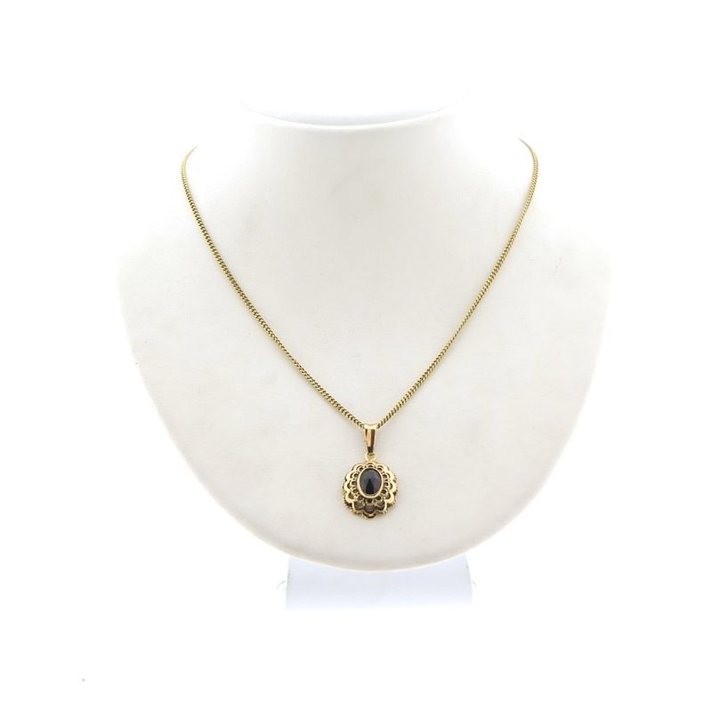 Image 5 of Vintage gold pendant with garnet
