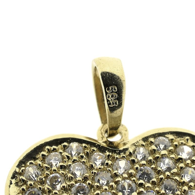Image 8 of Gold pendant of a heart with zirconia