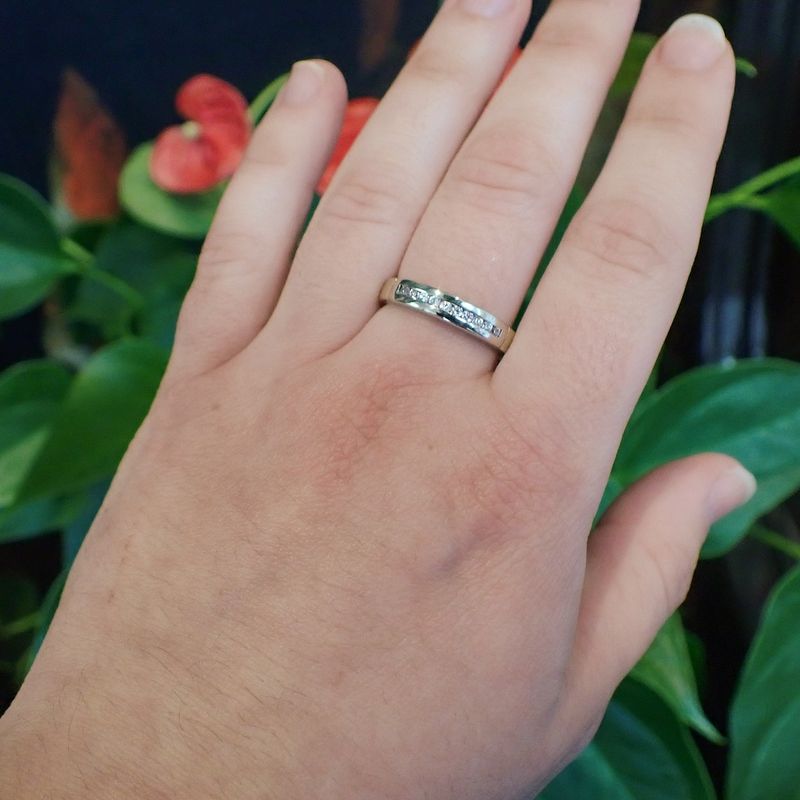 Image 4 of Two-tone gold ring with zirconia