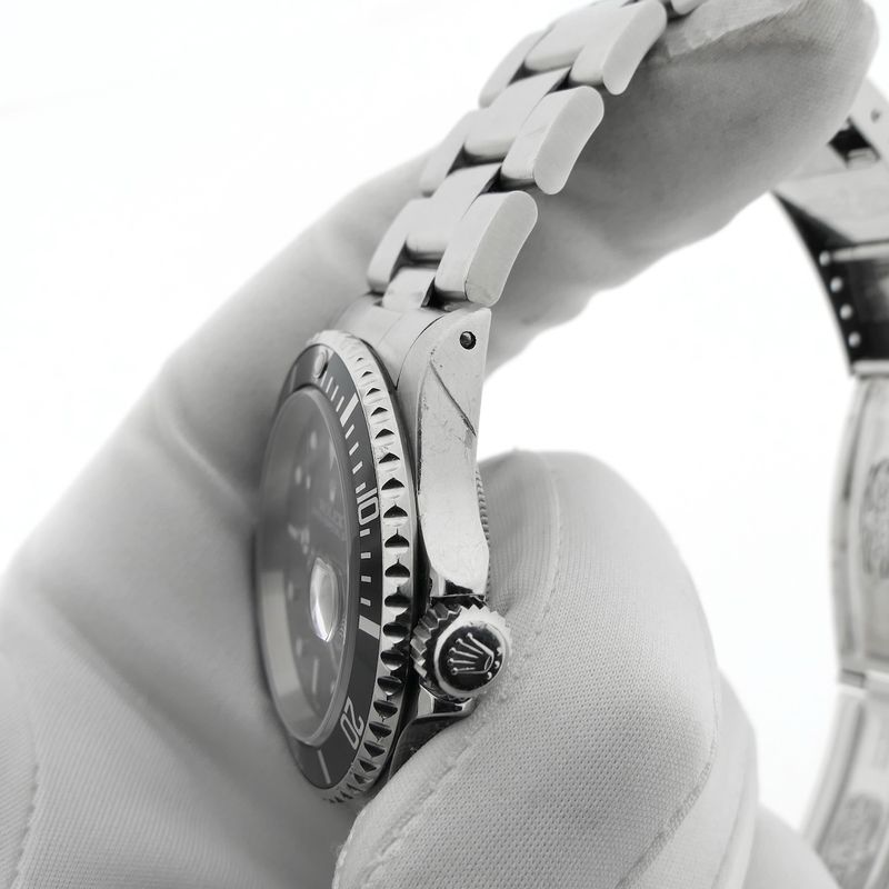 Image 20 of Rolex Submariner 16610 'Swiss Only'; Men's diving watch in full set