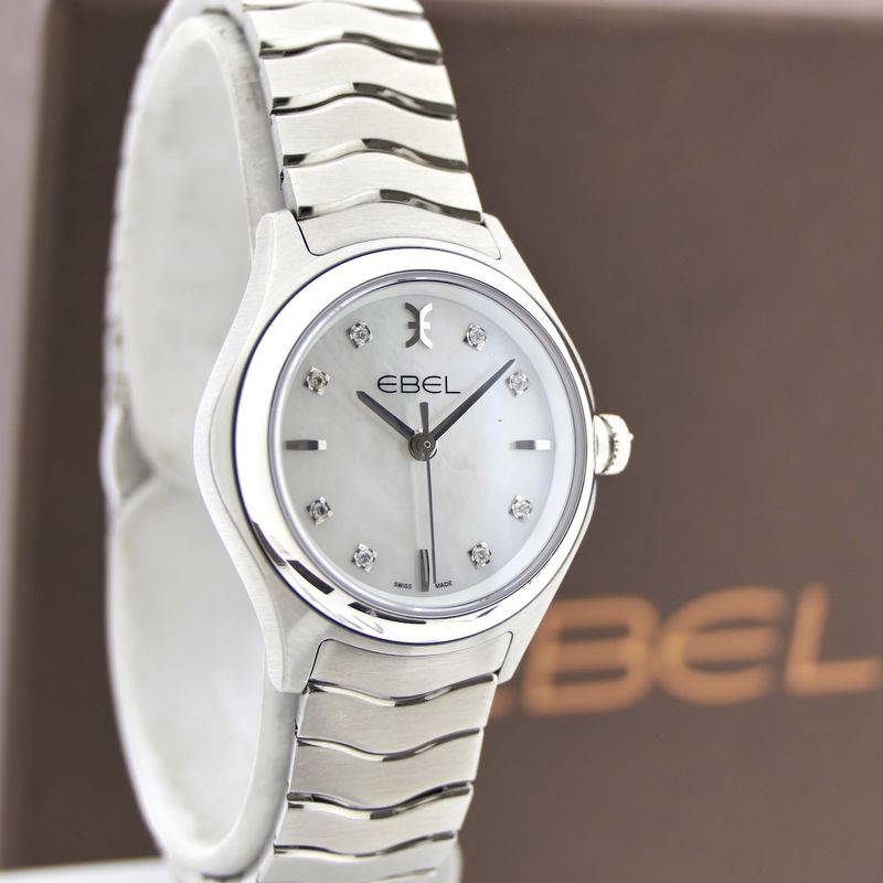 Image 4 of Ebel Wave Lady; Women's watch with mother-of-pearl dial and diamonds